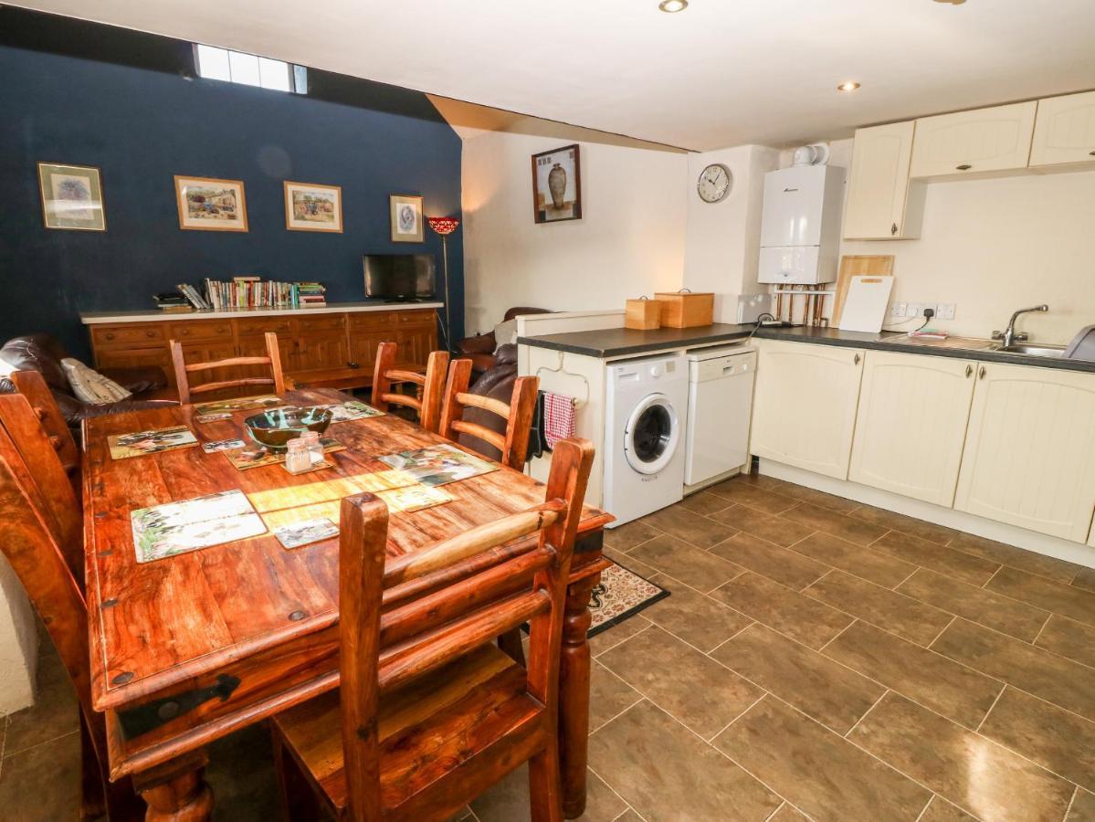 Bwthyn Yr Helyg Willow Cottage Llannor Esterno foto